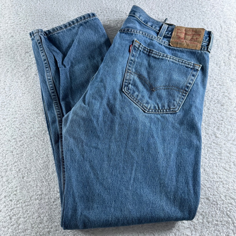 Levi's 505 Regular Fit Jeans Mens 38x32 Blue Good Ripped Belt Loop 505-0217